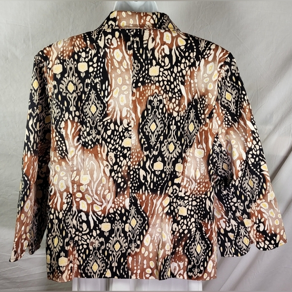 ERIN LONDON Black and Tan Safari Print Cropped Blazer (NWOT) - Size XL - Picture 2 of 4